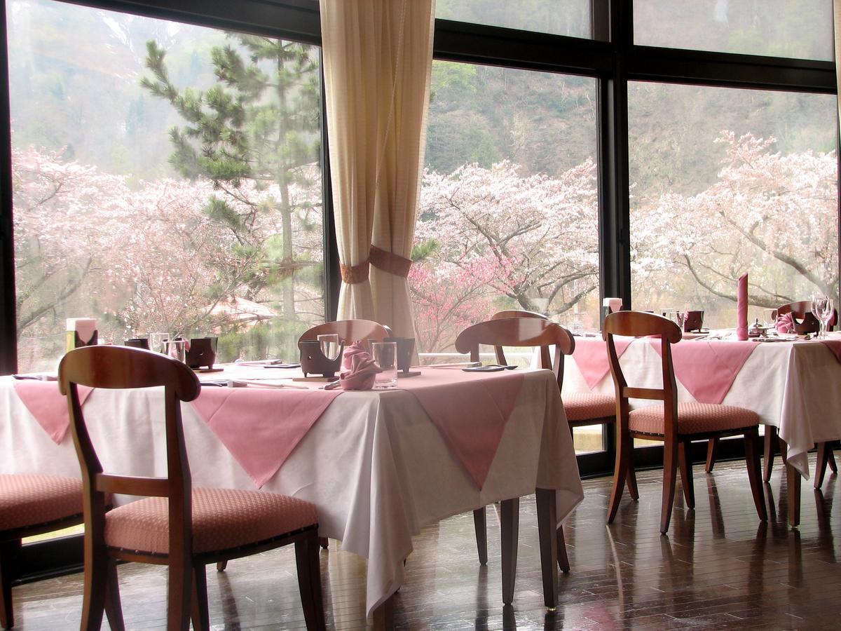 Spa & Resort Hotel Akinomiyasanso Akita Eksteriør billede